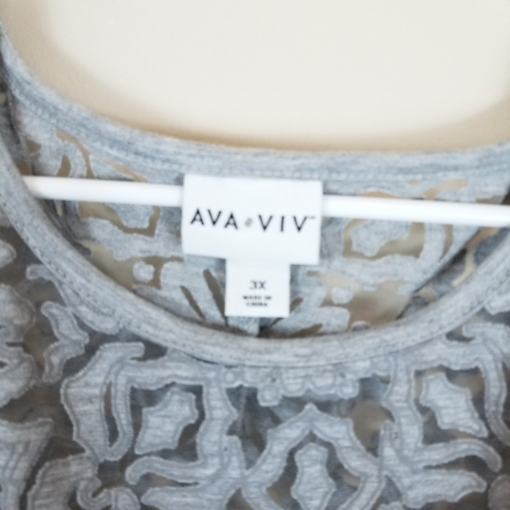 Ava & Viv Gray Top 3X - Picture 8 of 8